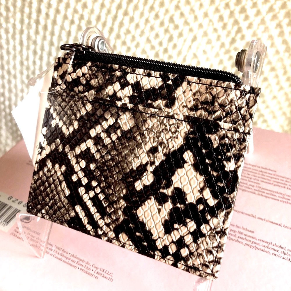 KIM ROGERS SLIM CARD HOLDER SNAKE NWT